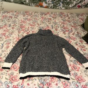 H&M Long Knitted Gray Sweater